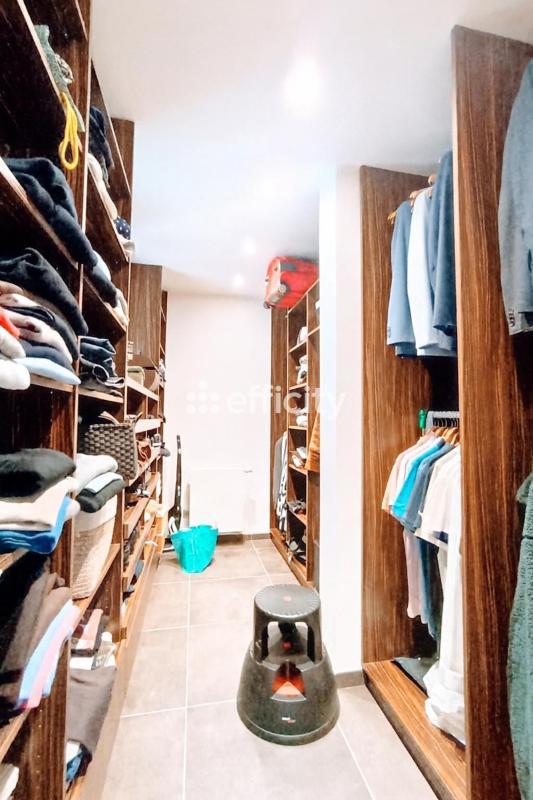 Villa - 180 m² - 6 pièces