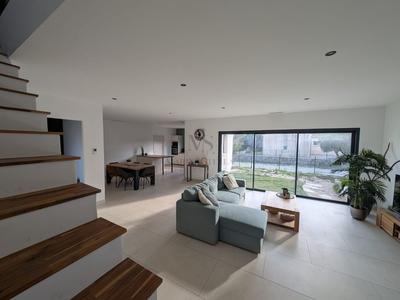 Villa - 147 m² - 5 pièces