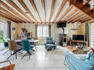 Maison - 184 m² - 6 pièces