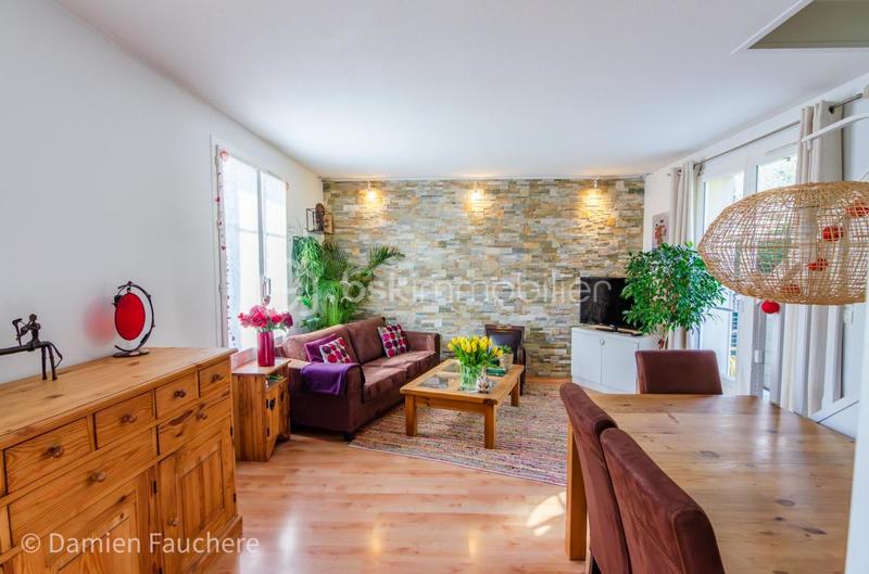 Maison - 75 m² - 4 pièces