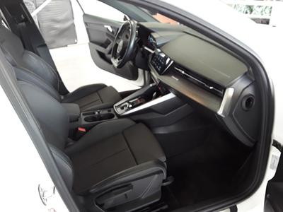 Audi A3 sportback 2.0 Tdi 150 Cv s-Line s-Tronic 7