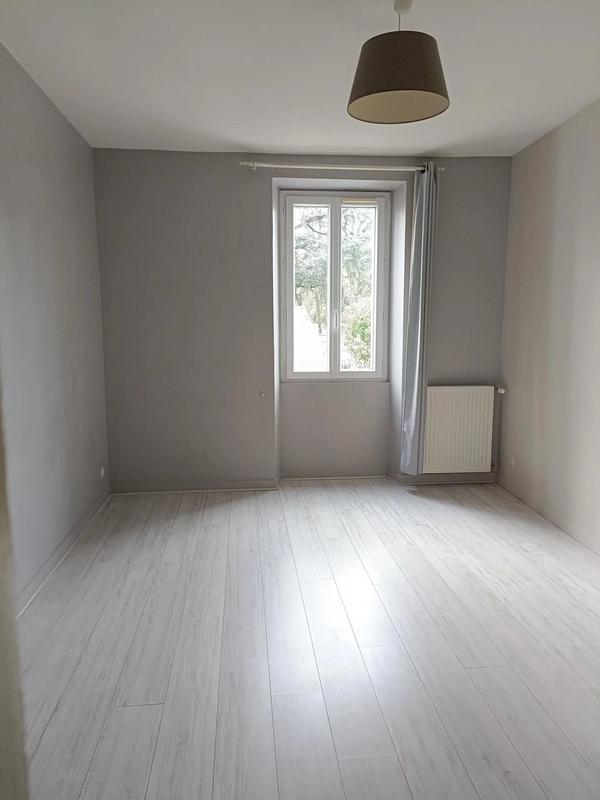 Maison - 83 m² - 4 pièces