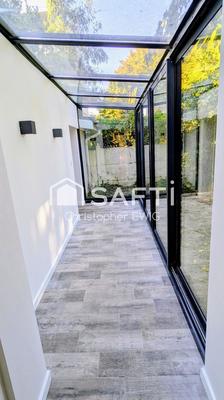 Maison - 180 m² - 6 pièces