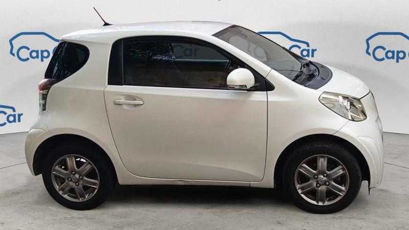 Toyota iQ 1.0 Vvt-I 68 2