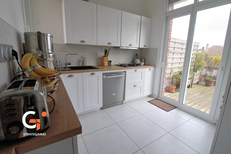 Maison - 118 m² - 7 pièces