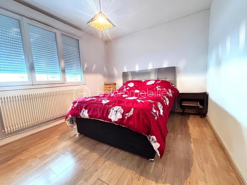 Maison de ville - 115 m² - 7 pièces