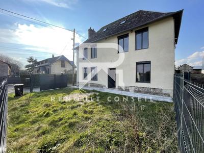 Maison - 128 m² - 4 pièces