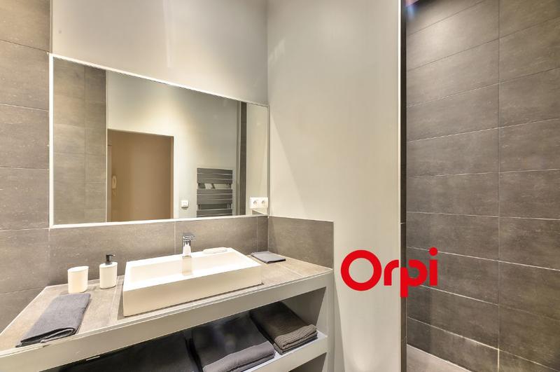 Appartement - 85 m² - 3 pièces