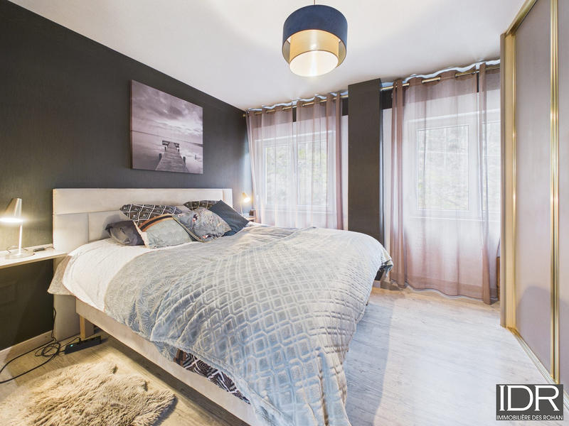 Maison - 190 m² - 7 pièces