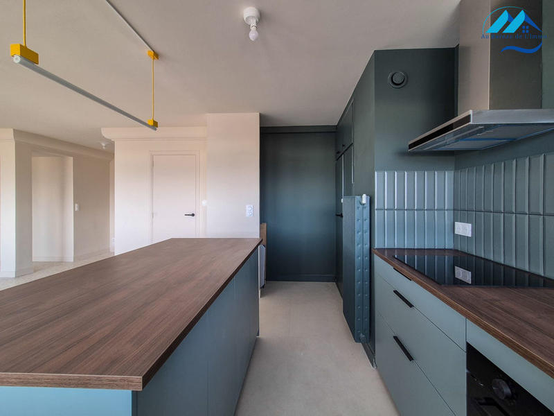 Appartement - 87 m² - 4 pièces