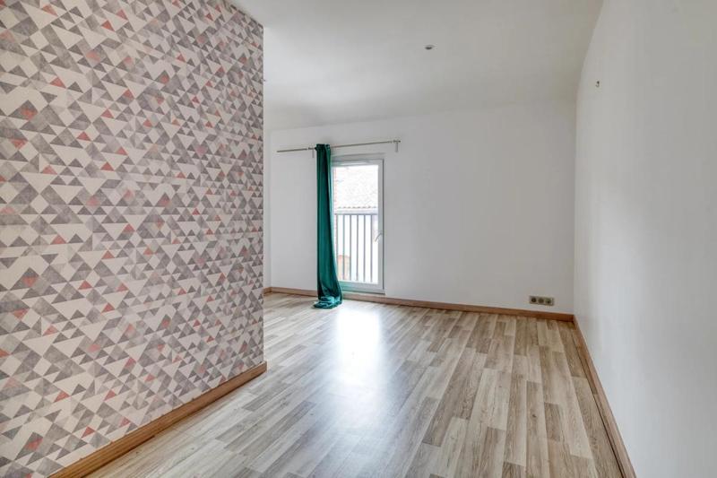 Maison - 84 m² - 3 pièces