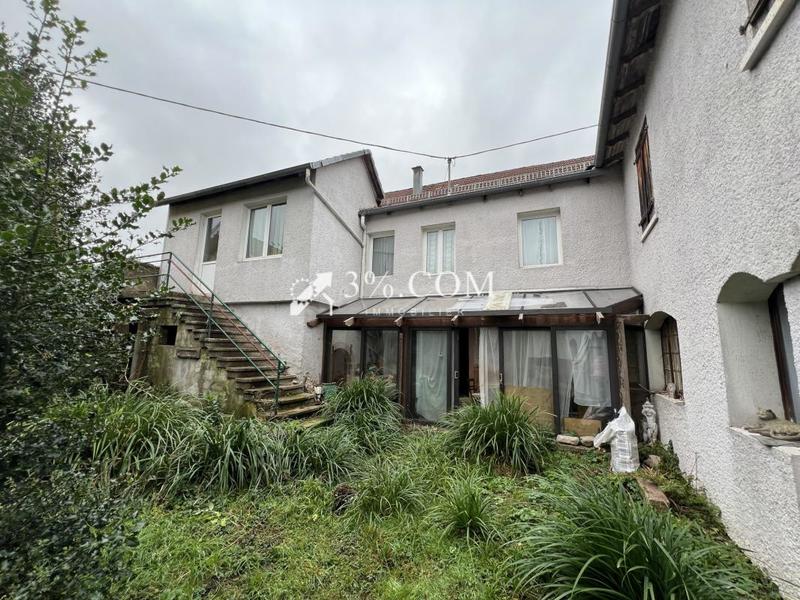 Maison - 264 m² - 9 pièces