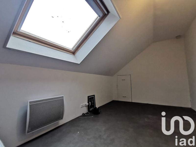 Maison - 143 m² - 8 pièces