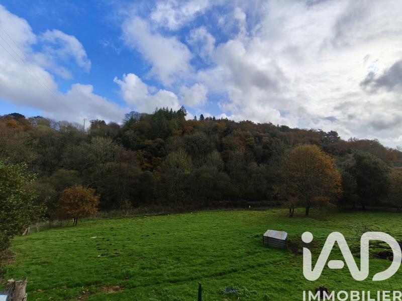 Maison - 240 m² - 6 pièces