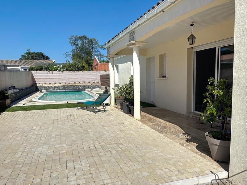 Maison - 140 m² - 5 pièces