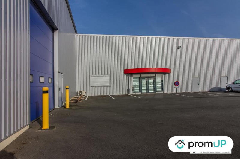 Local commercial - 595 m²