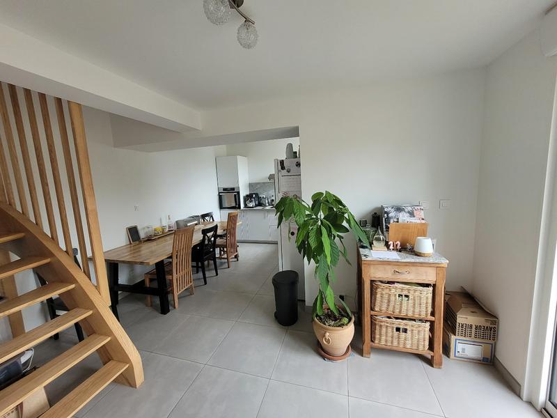 Maison - 111 m² - 4 pièces