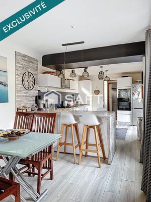 Maison - 86 m² - 5 pièces