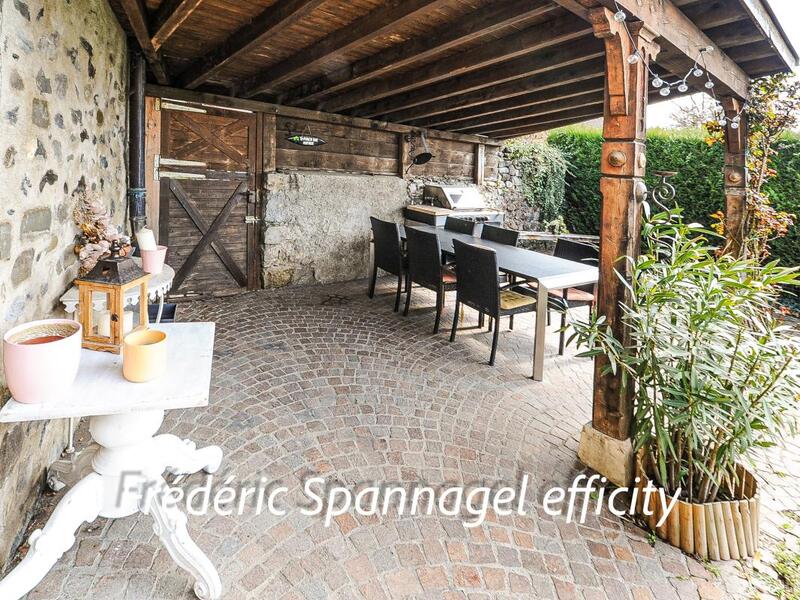 Maison - 180 m² - 4 pièces