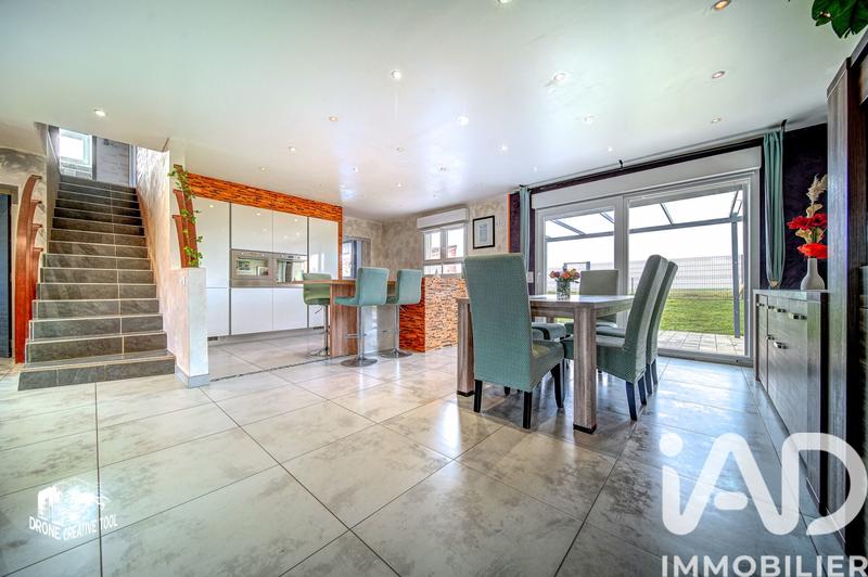 Maison - 166 m² - 8 pièces