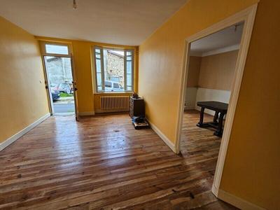 Maison - 149 m² - 6 pièces