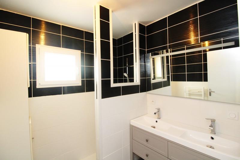 Maison traditionnelle - 67 m² - 4 pièces