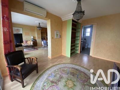 Appartement - 77 m² - 3 pièces