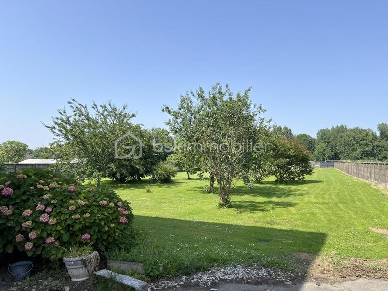 Maison - 282 m² - 9 pièces