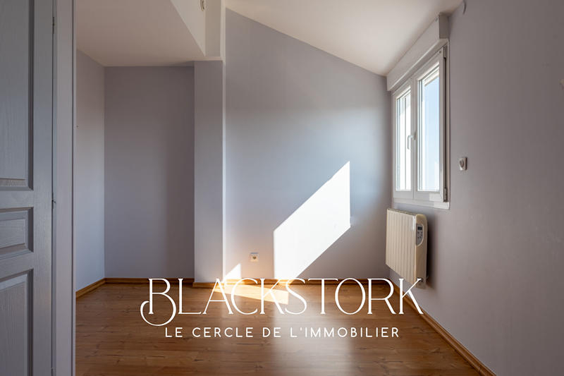 Maison - 183 m² - 5 pièces