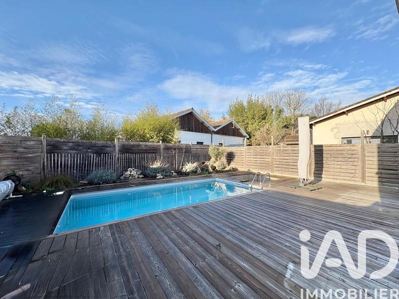 Maison - 107 m² - 5 pièces