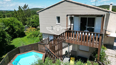 Maison - 206 m² - 9 pièces