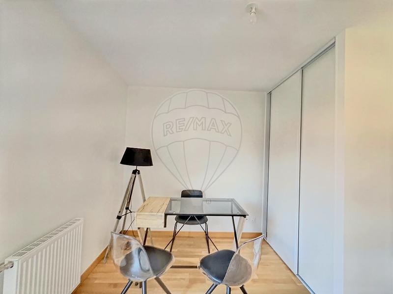 Appartement - 82 m² - 4 pièces