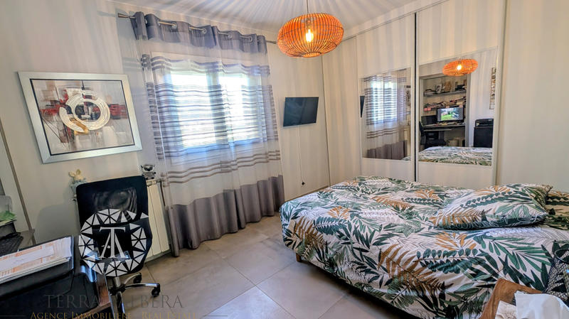 Villa - 150 m² - 5 pièces