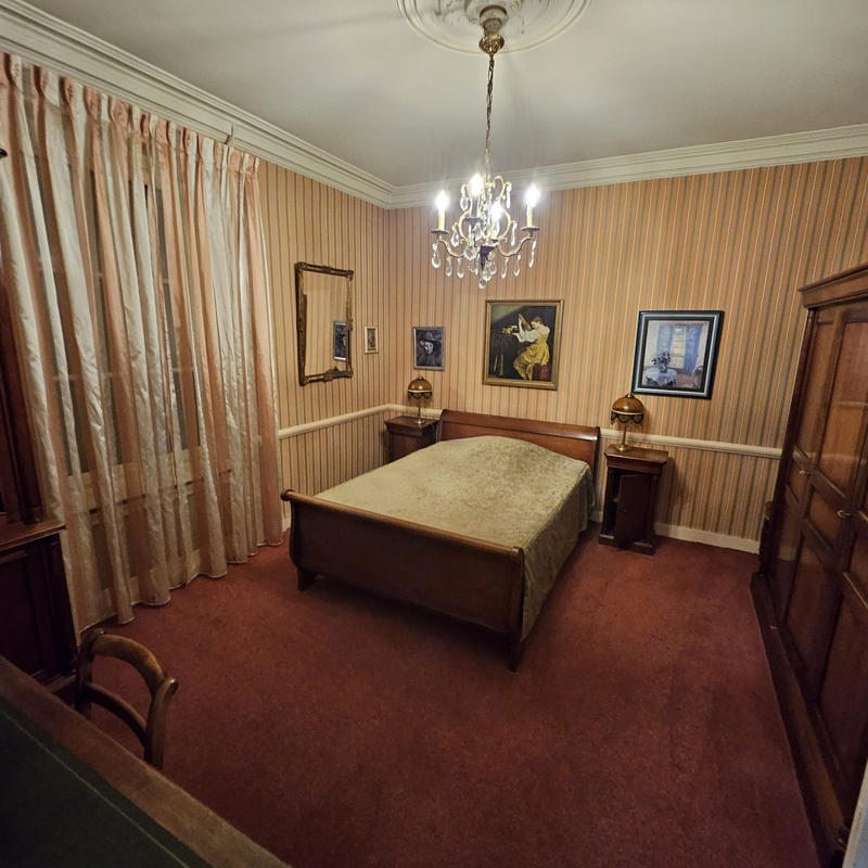 Maison - 125 m² - 12 pièces