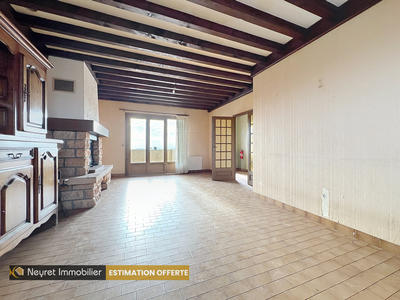 Maison - 93 m² - 4 pièces