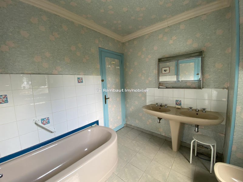 Maison - 142 m² - 6 pièces