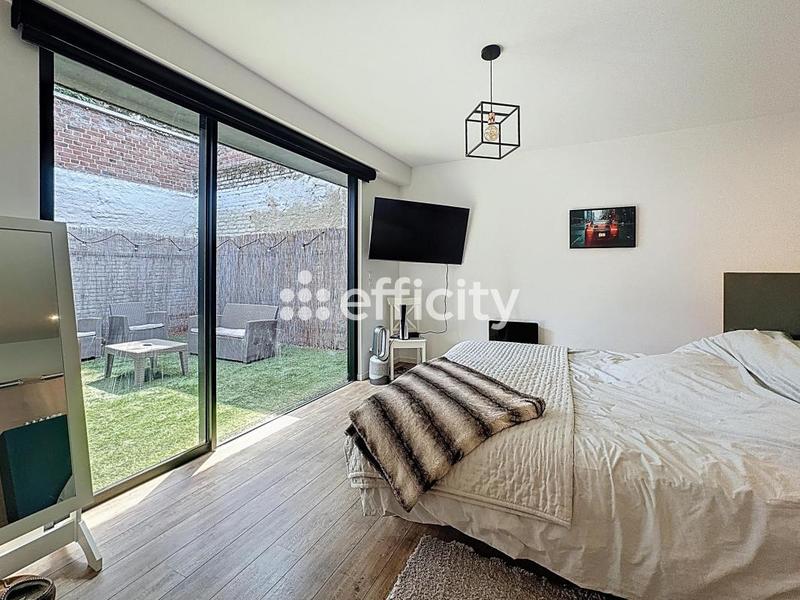 Appartement - 110 m² - 2 pièces