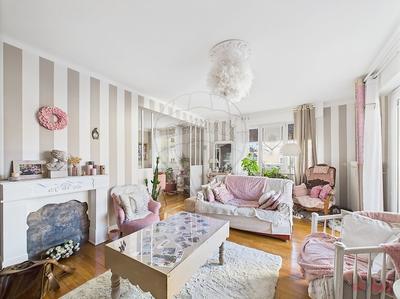 Appartement - 87 m² - 3 pièces