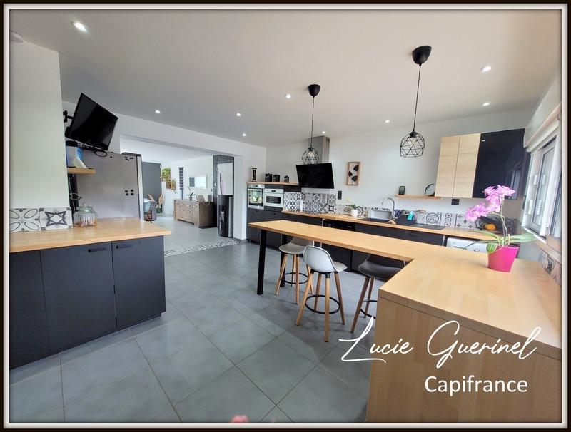 Maison - 188 m² - 7 pièces