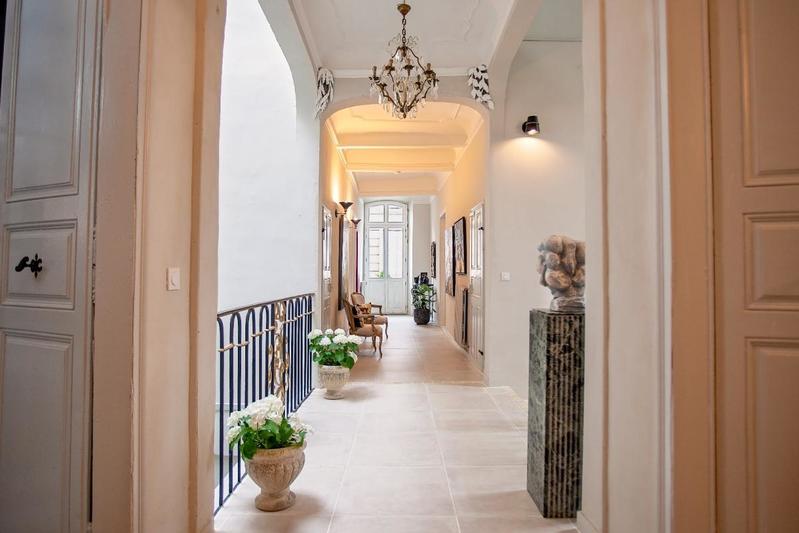 Maison - 446 m² - 12 pièces