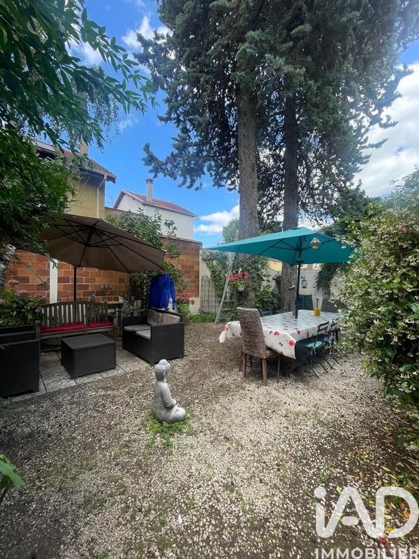 Maison - 147 m² - 6 pièces