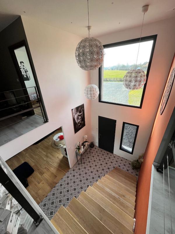Maison - 195 m² - 9 pièces
