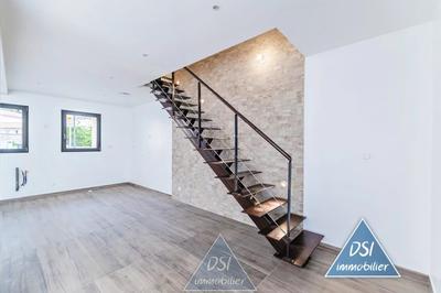 Maison - 123 m² - 4 pièces