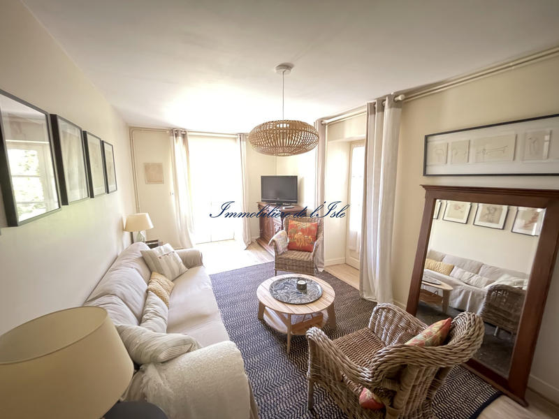 Maison - 253 m² - 13 pièces