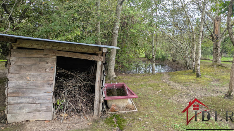 Maison - 210 m² - 6 pièces