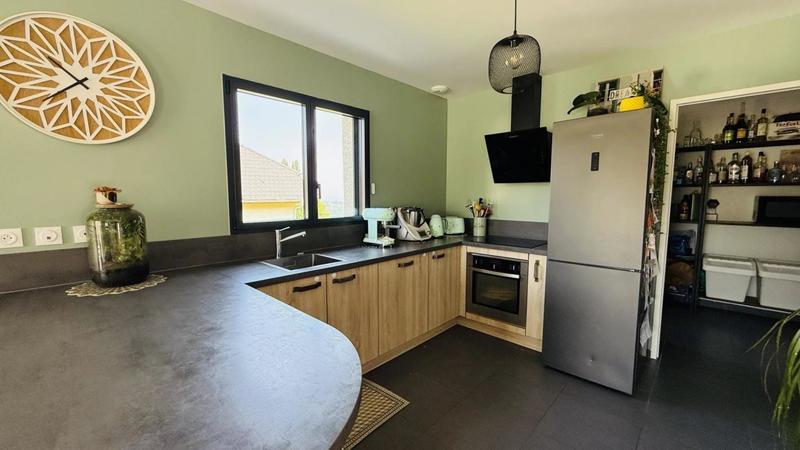 Maison - 101 m² - 4 pièces