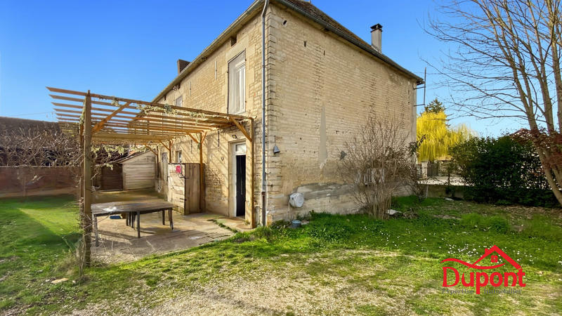 Maison ancienne - 205 m² - 7 pièces