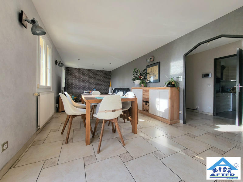 Maison - 120 m² - 5 pièces