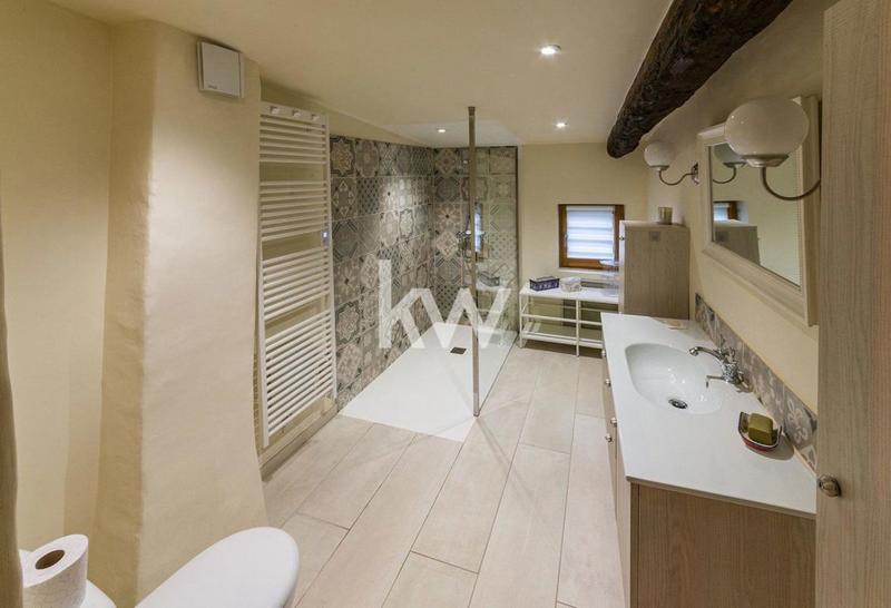 Maison de village - 179 m² - 6 pièces