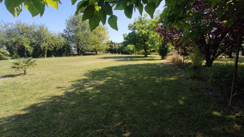 Maison - 238 m² - 7 pièces